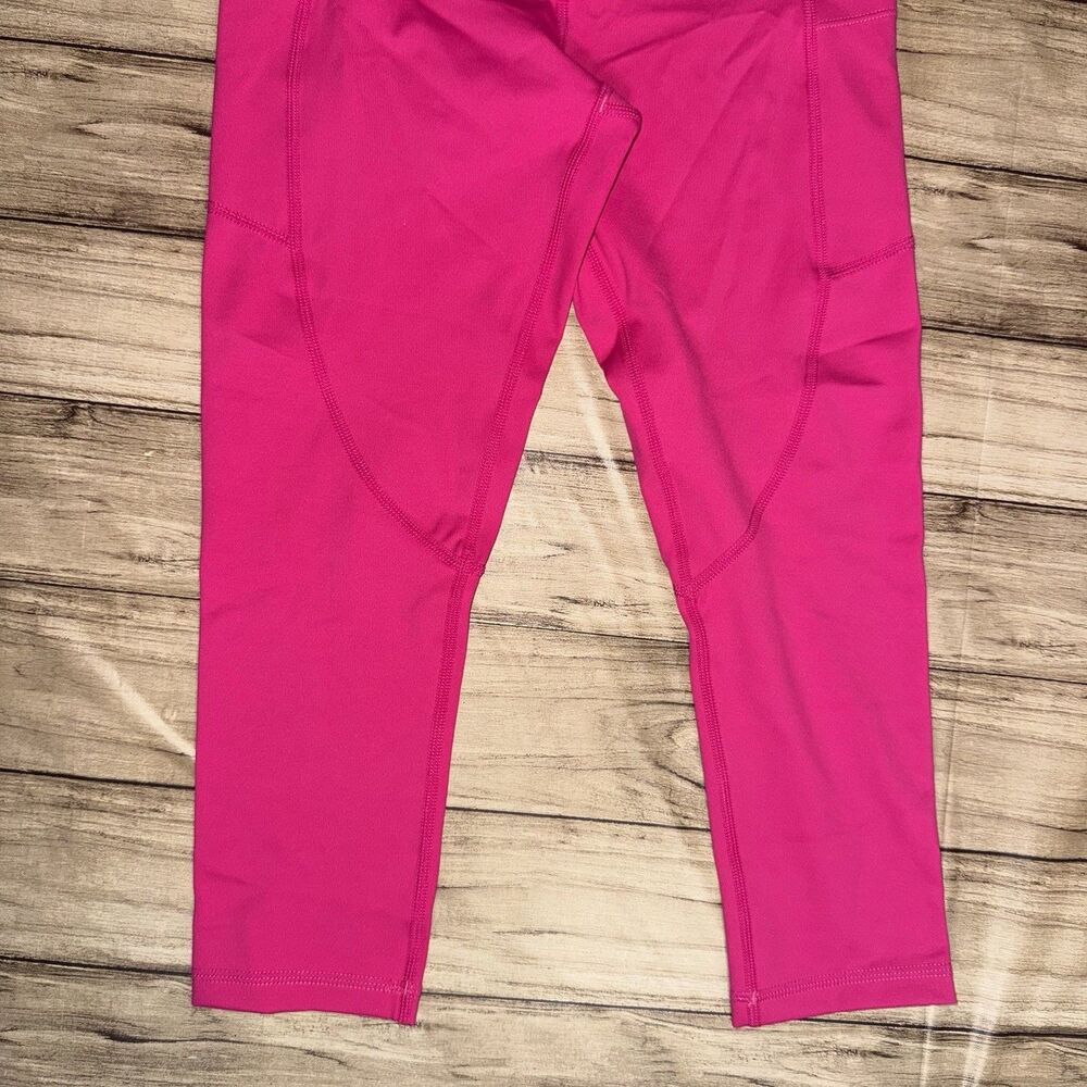 Zyia Active Women’s Pocket Light and Tight Pink Capri Leggings Size 4 - Picture 2 of 9
